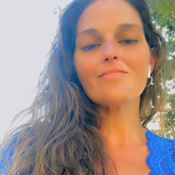 Meet your Posher, Michelle - Picture 1 of 6